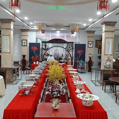 ראץ' גיאה Phuc Ngoc Hotel מראה חיצוני תמונה