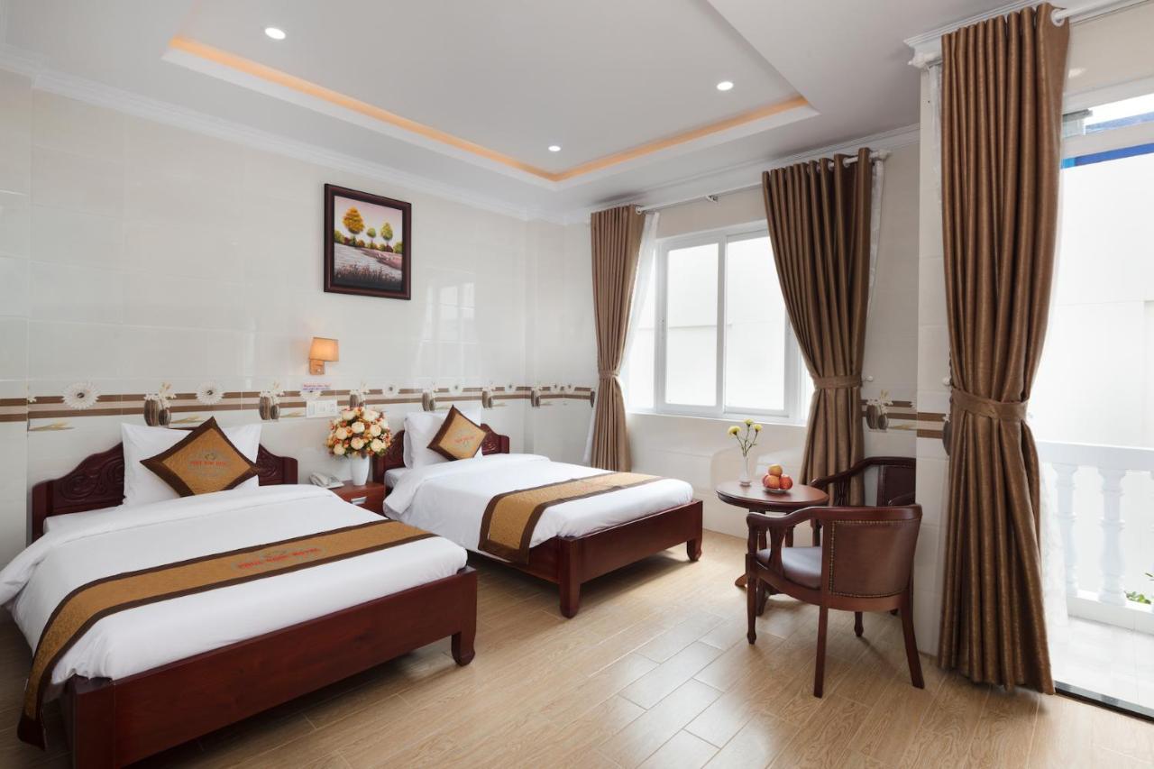 ראץ' גיאה Phuc Ngoc Hotel מראה חיצוני תמונה