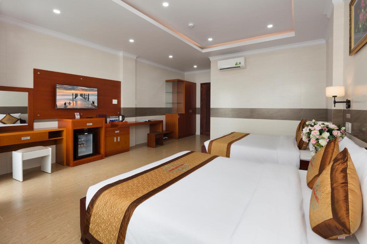 ראץ' גיאה Phuc Ngoc Hotel מראה חיצוני תמונה