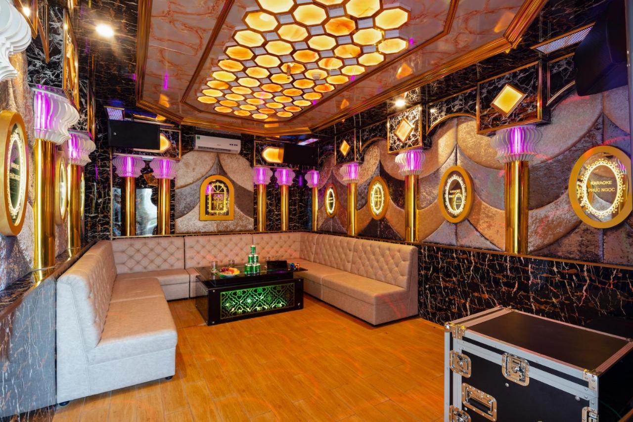 ראץ' גיאה Phuc Ngoc Hotel מראה חיצוני תמונה